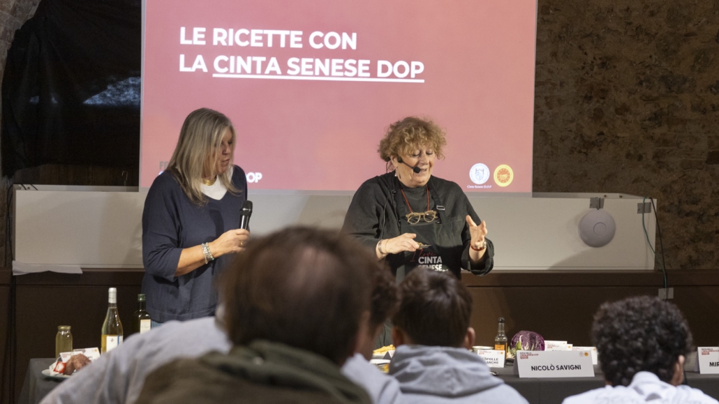 2024 - Sovicille, Festa della Cinta Senese DOP